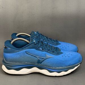 Women’s Athletic Mizuno Wave Sky 5 Running trainer shoes size 10